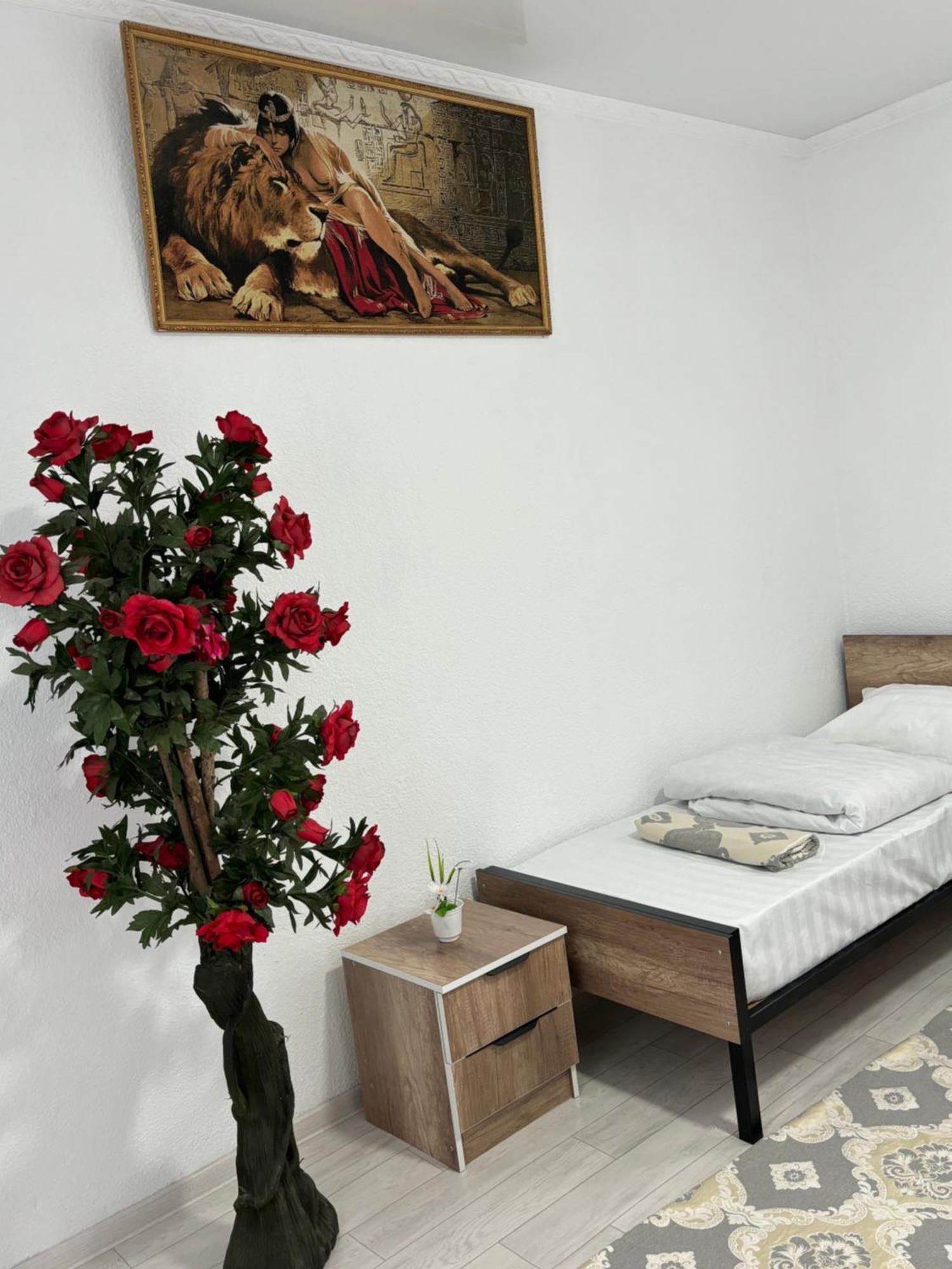Hostel,Halal Хостел,Халал Tokmok Bagian luar foto