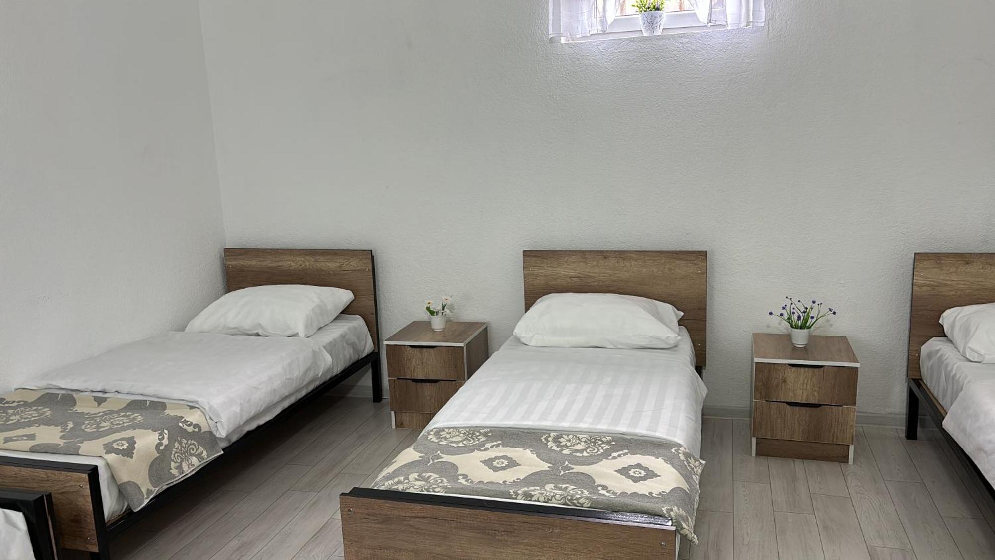 Hostel,Halal Хостел,Халал Tokmok Bagian luar foto