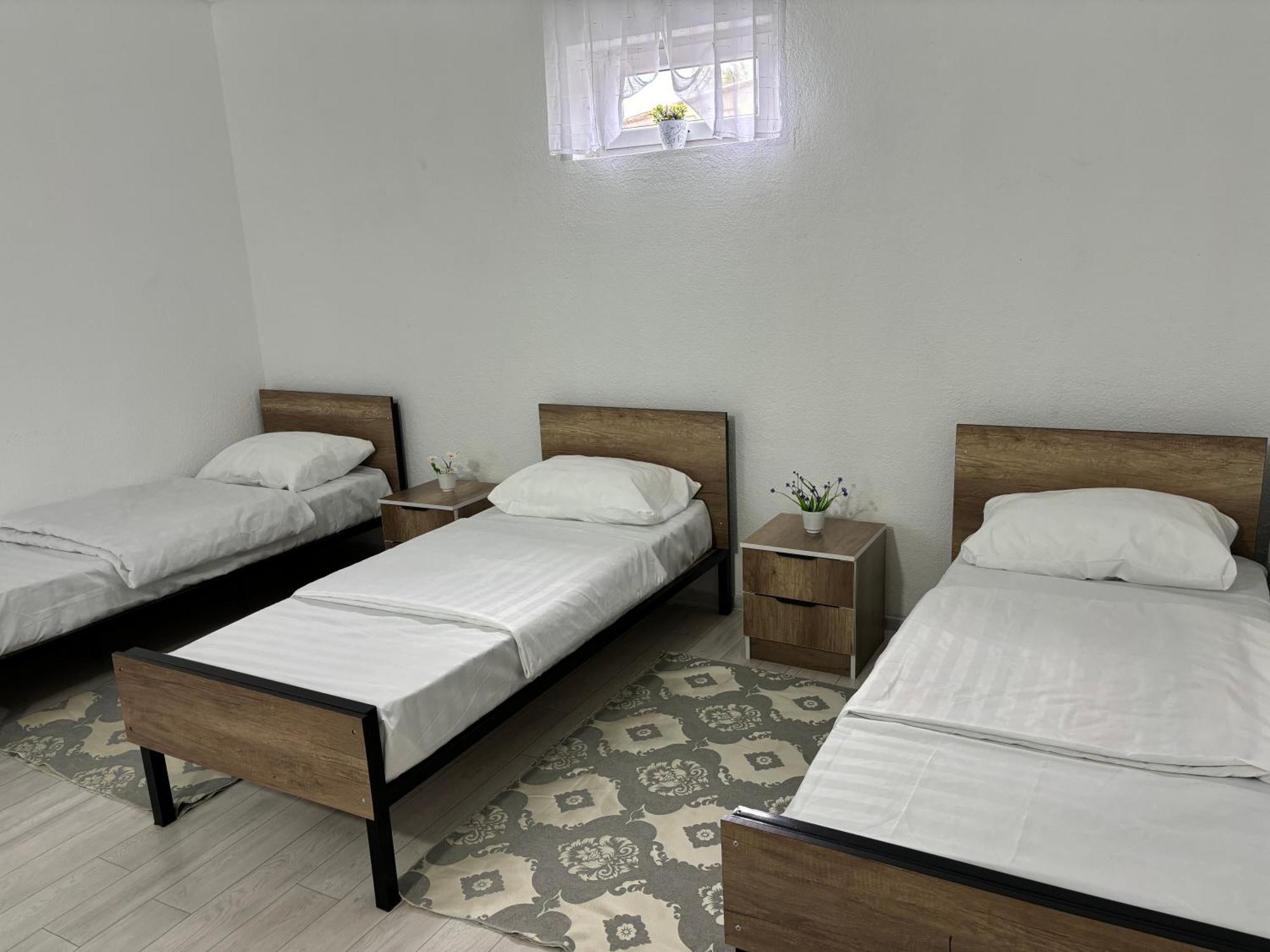 Hostel,Halal Хостел,Халал Tokmok Bagian luar foto