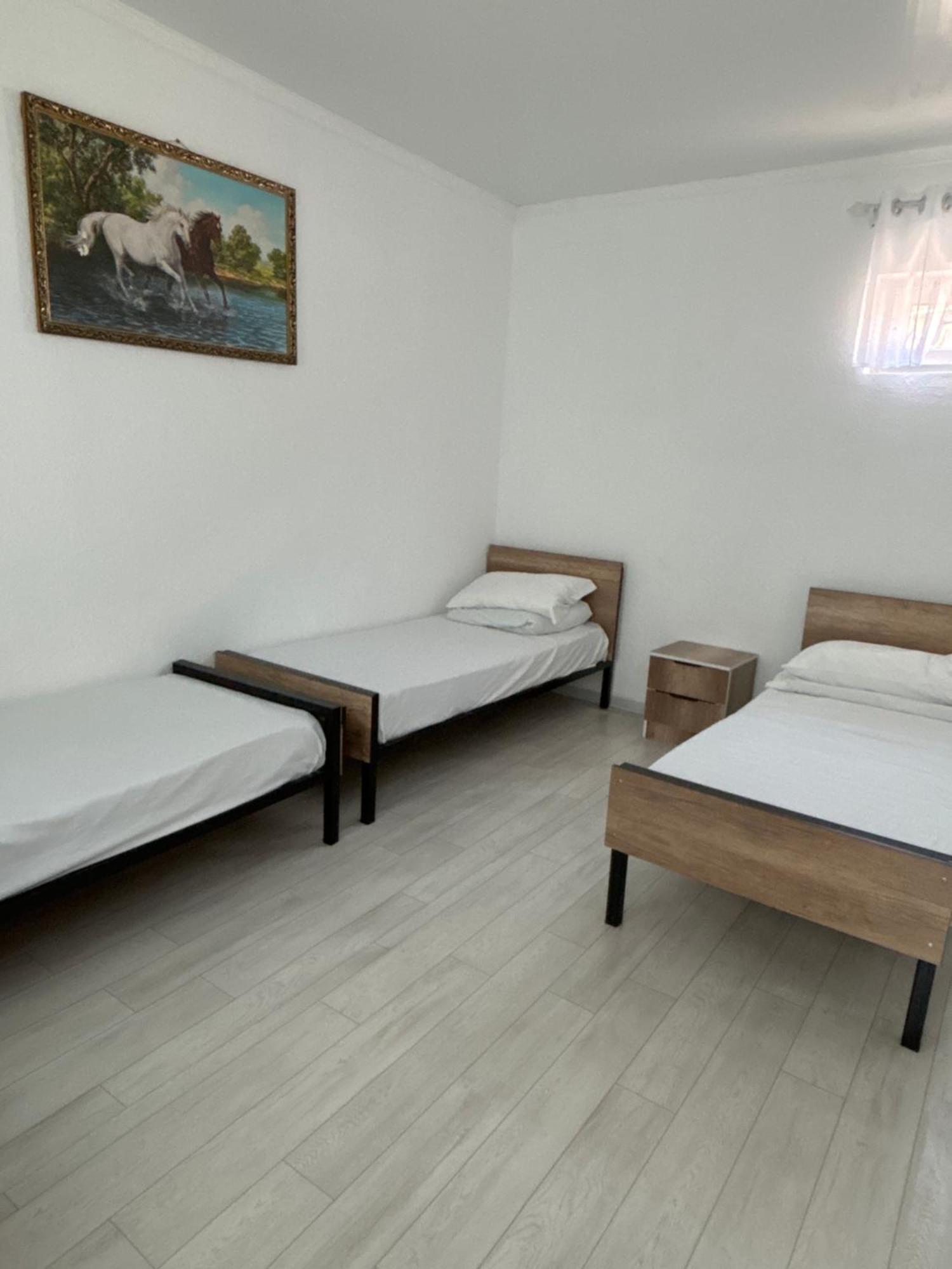 Hostel,Halal Хостел,Халал Tokmok Bagian luar foto