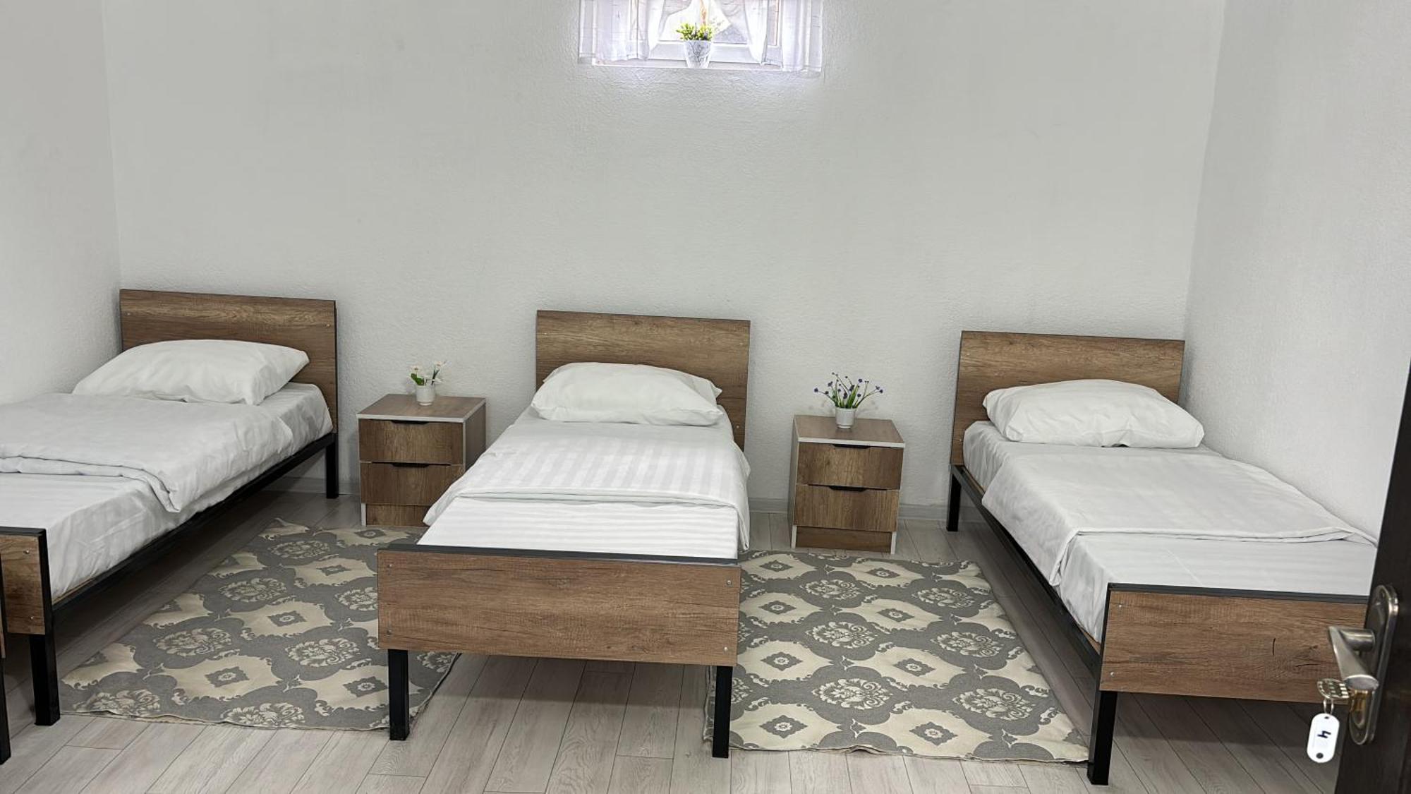 Hostel,Halal Хостел,Халал Tokmok Bagian luar foto