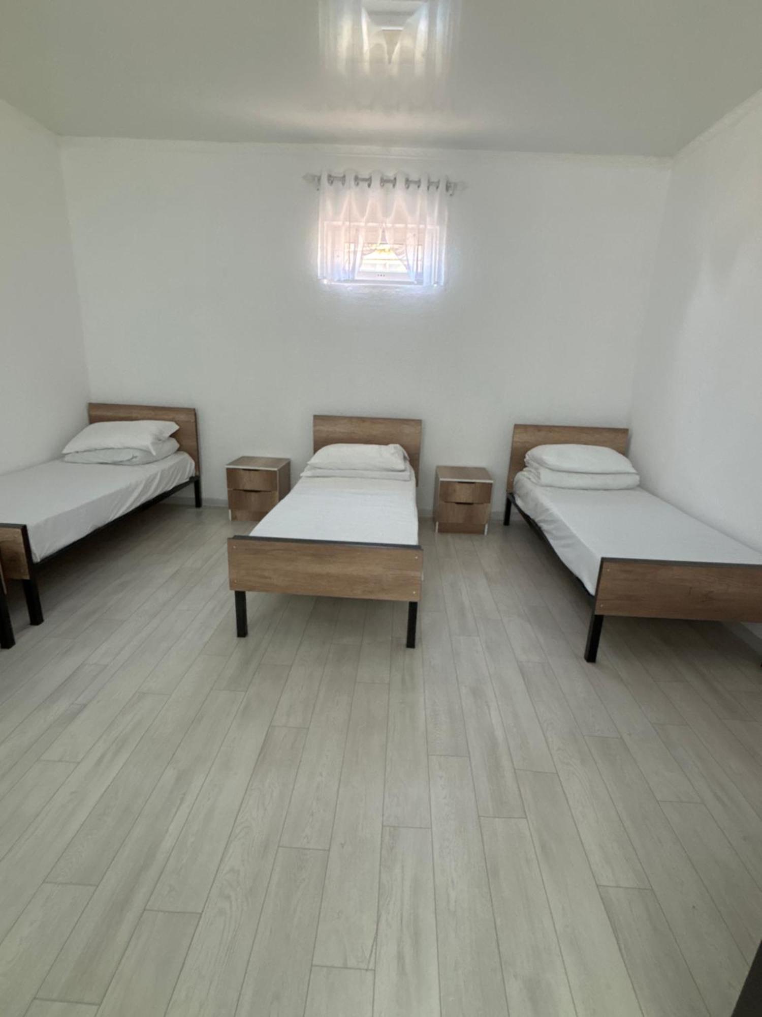 Hostel,Halal Хостел,Халал Tokmok Bagian luar foto