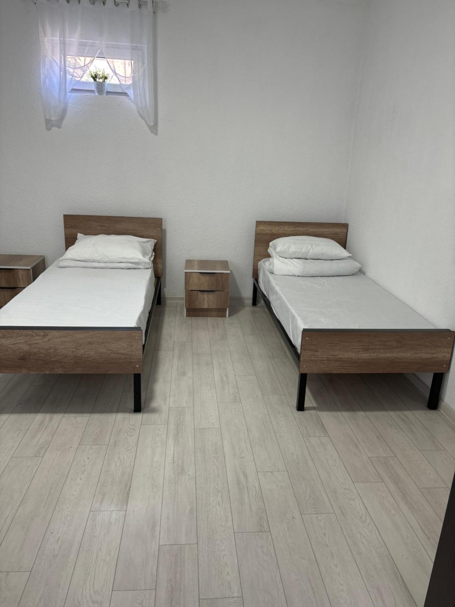 Hostel,Halal Хостел,Халал Tokmok Bagian luar foto